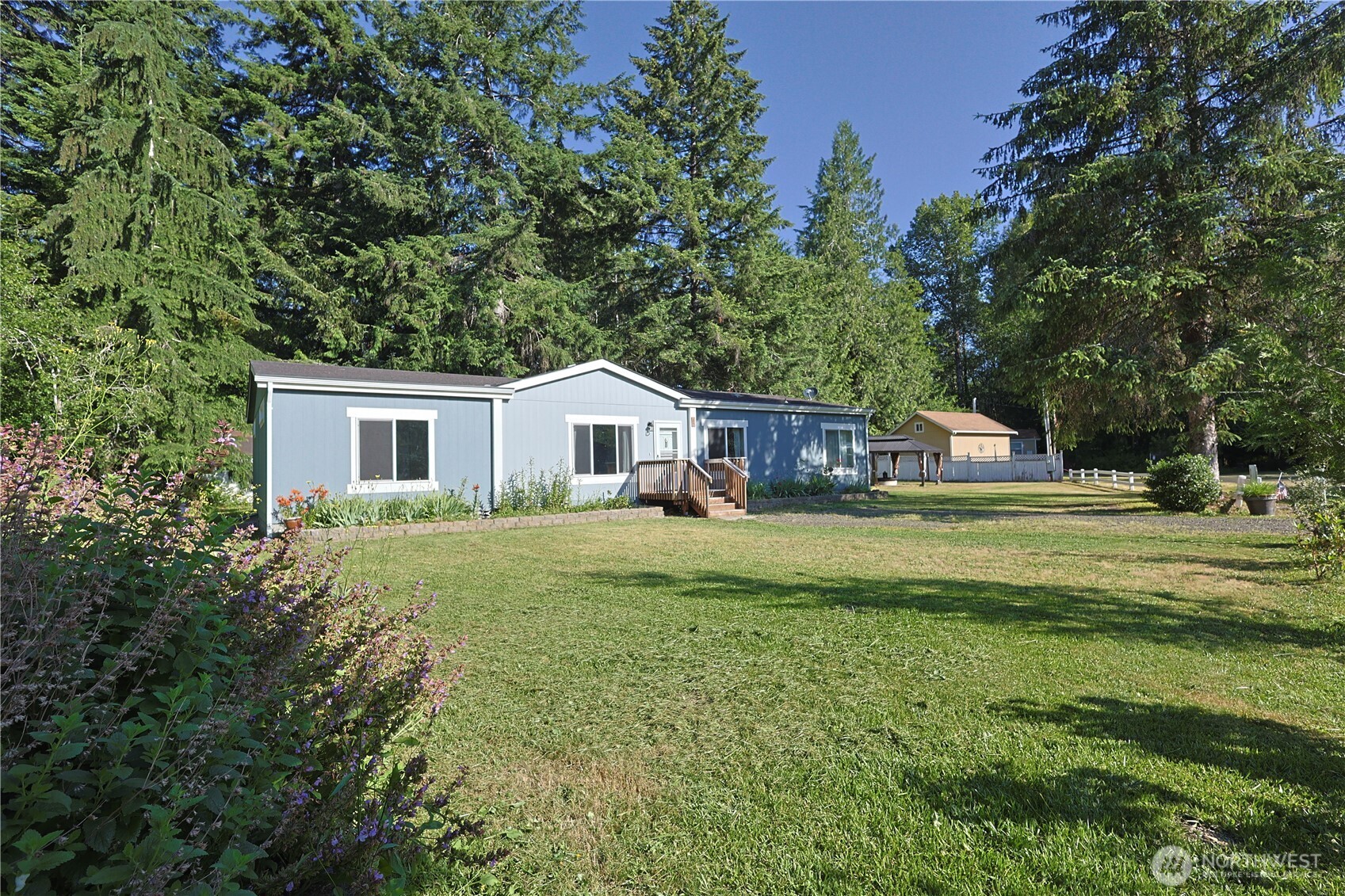 65 W Skokomish Trail Property Photo 24