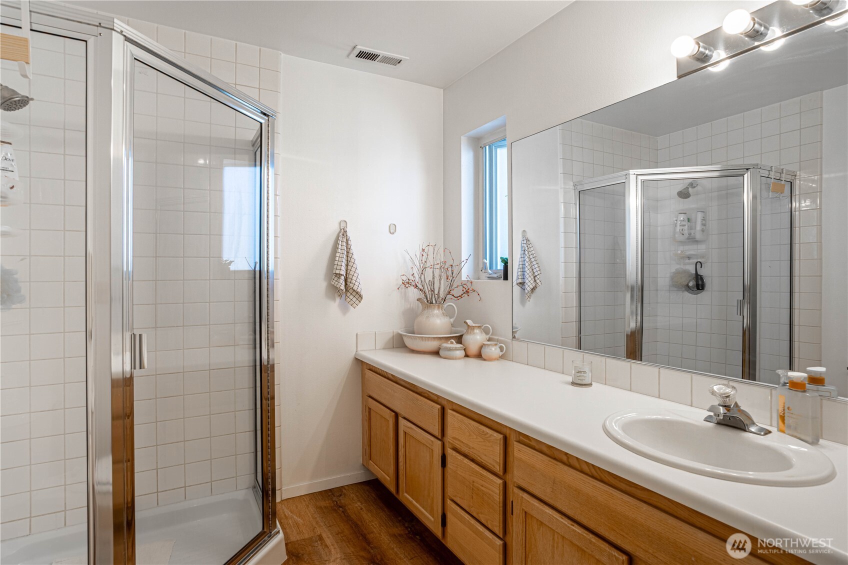 433 W Webster Avenue Property Photo 20