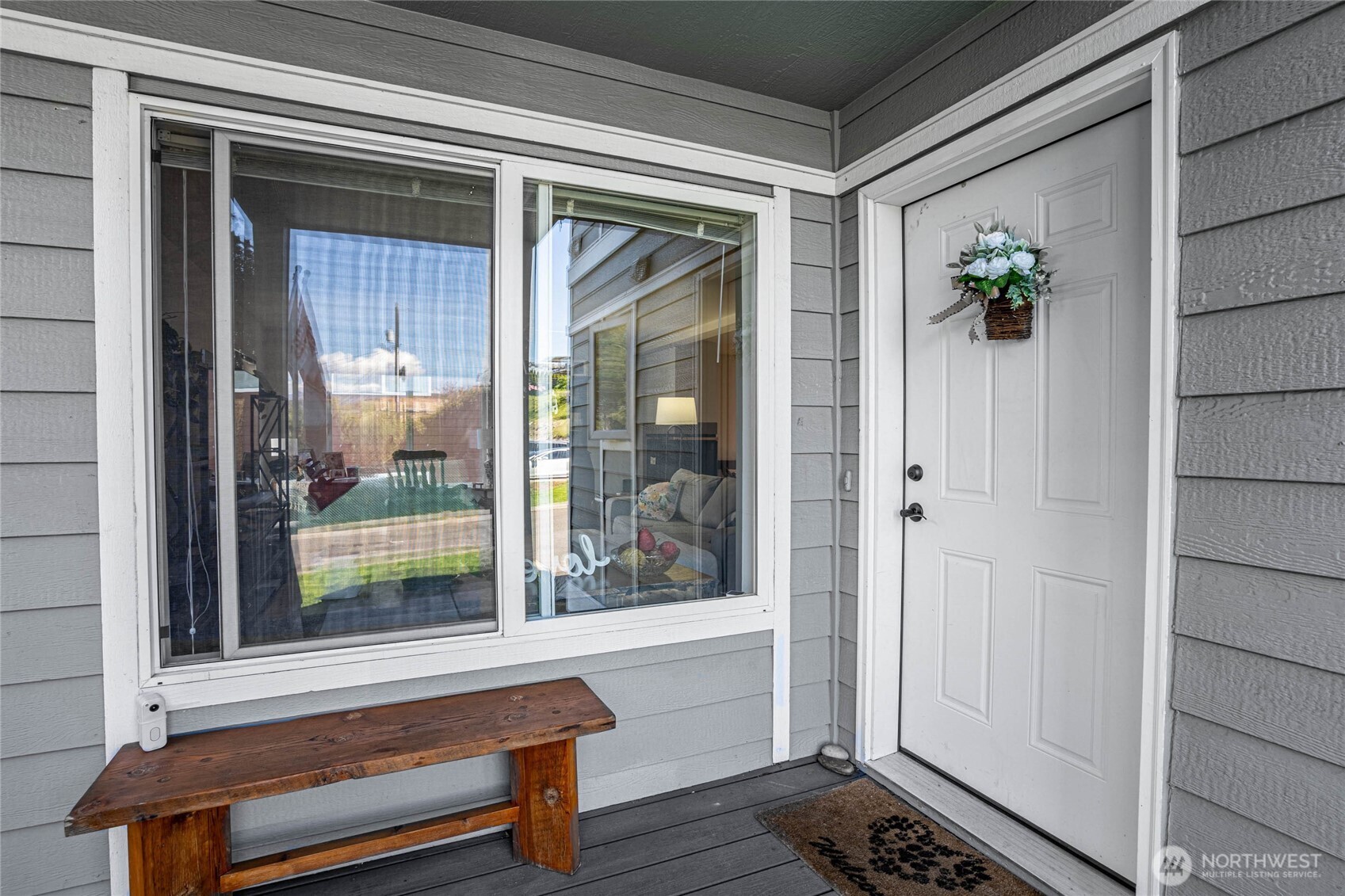 433 W Webster Avenue Property Photo 28