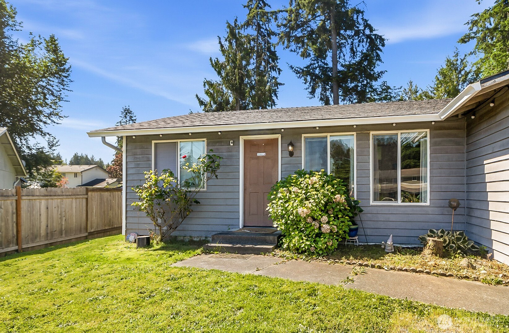 9010 9th Place Property Photo 1