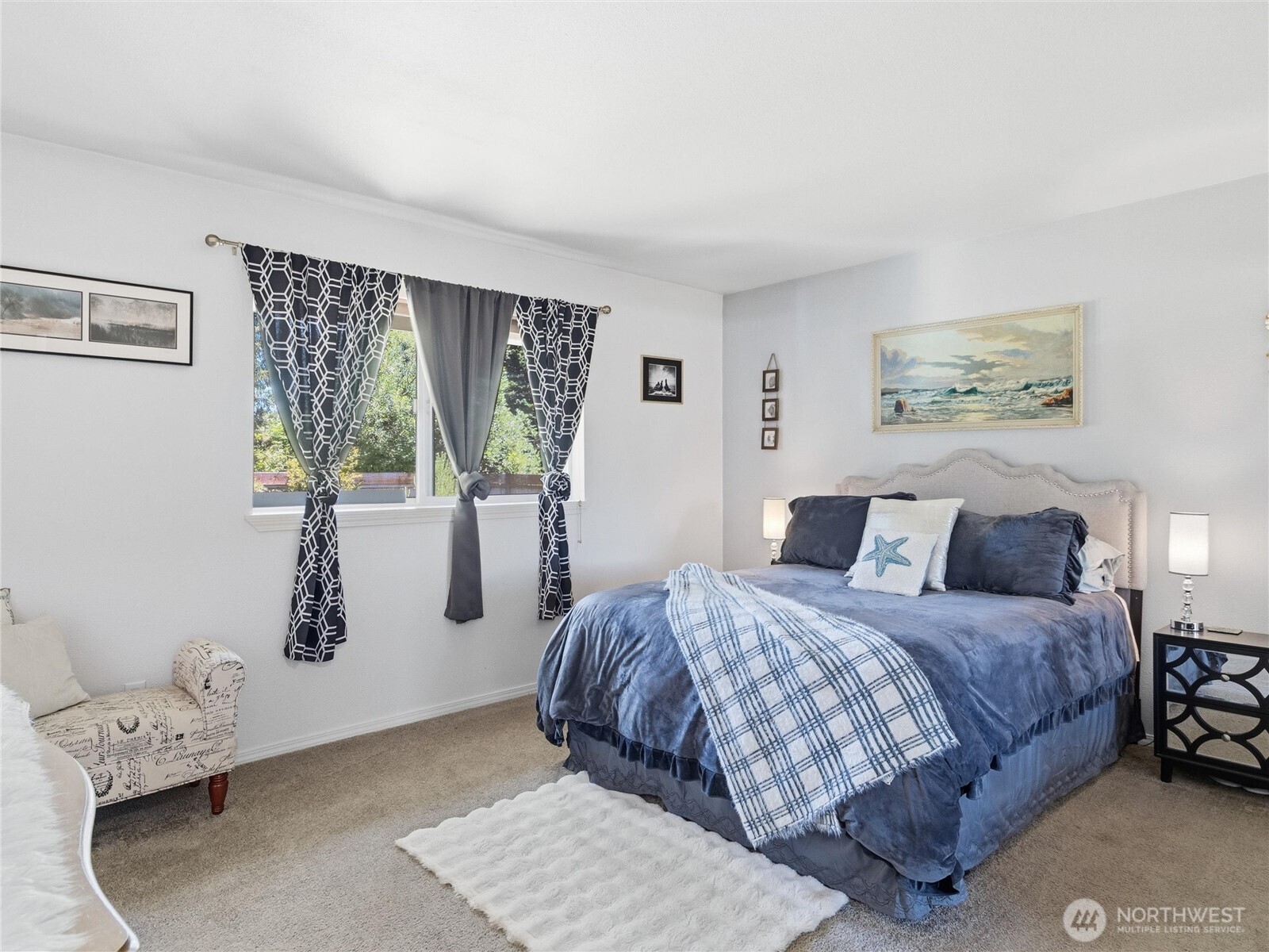 654 Woodland Loop Property Photo 15