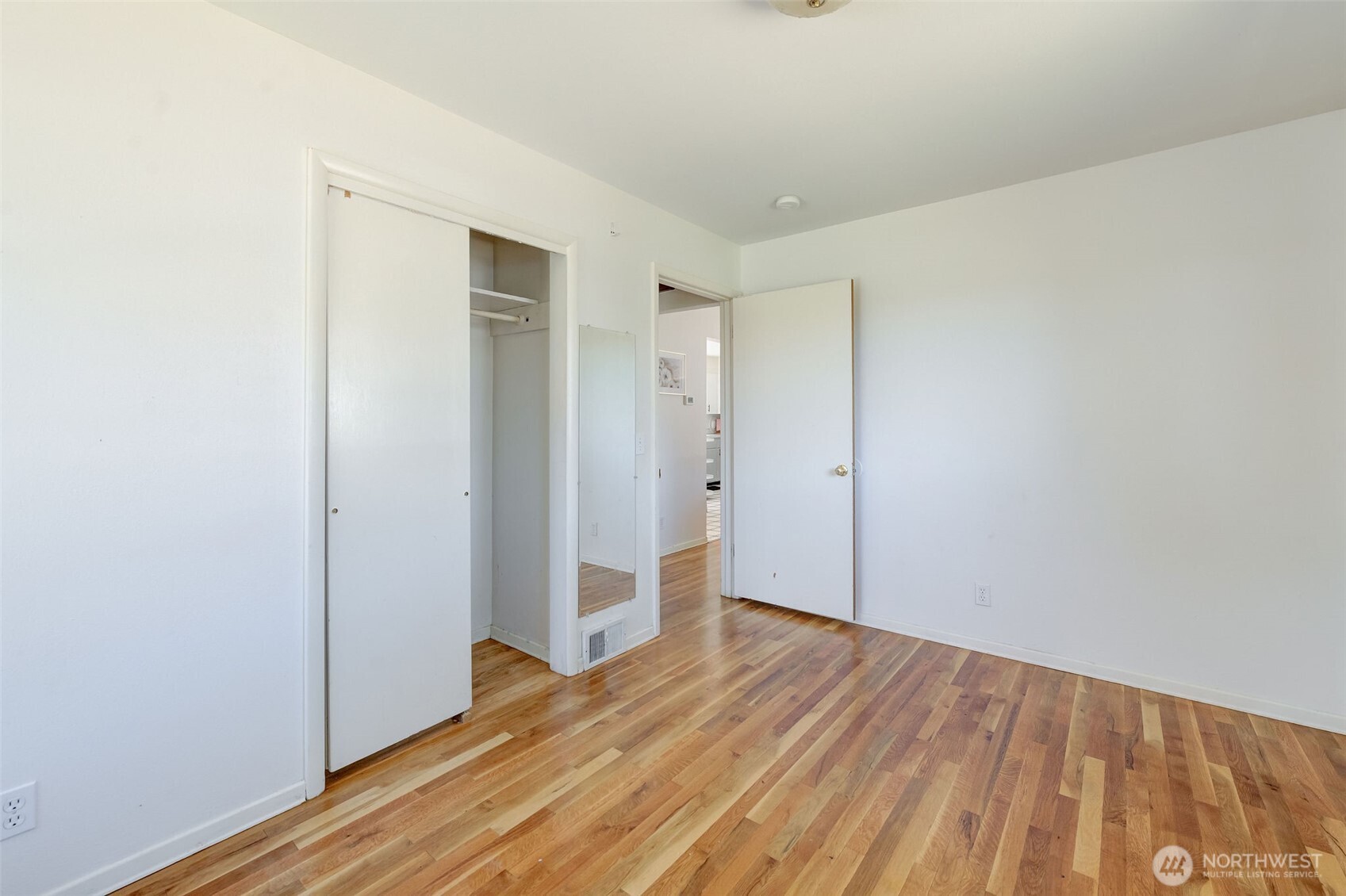 1119 Fuller Street Property Photo 19