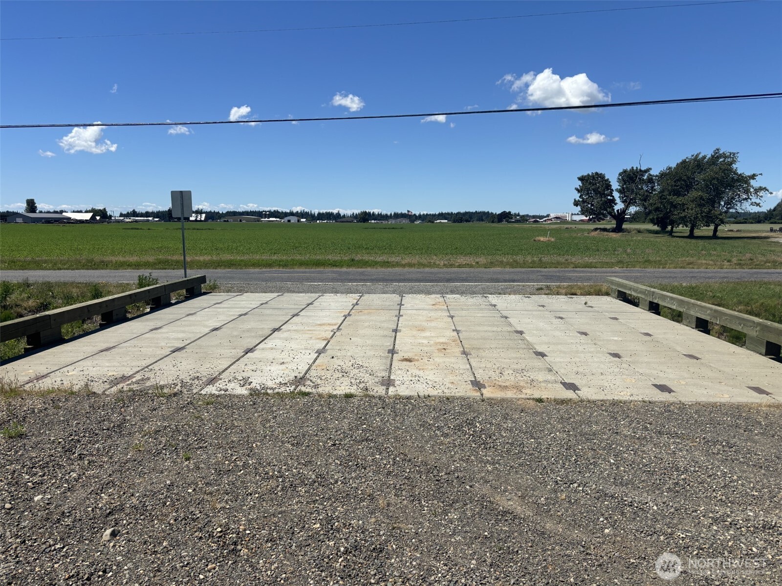 8976 Double Ditch Road Property Photo 6