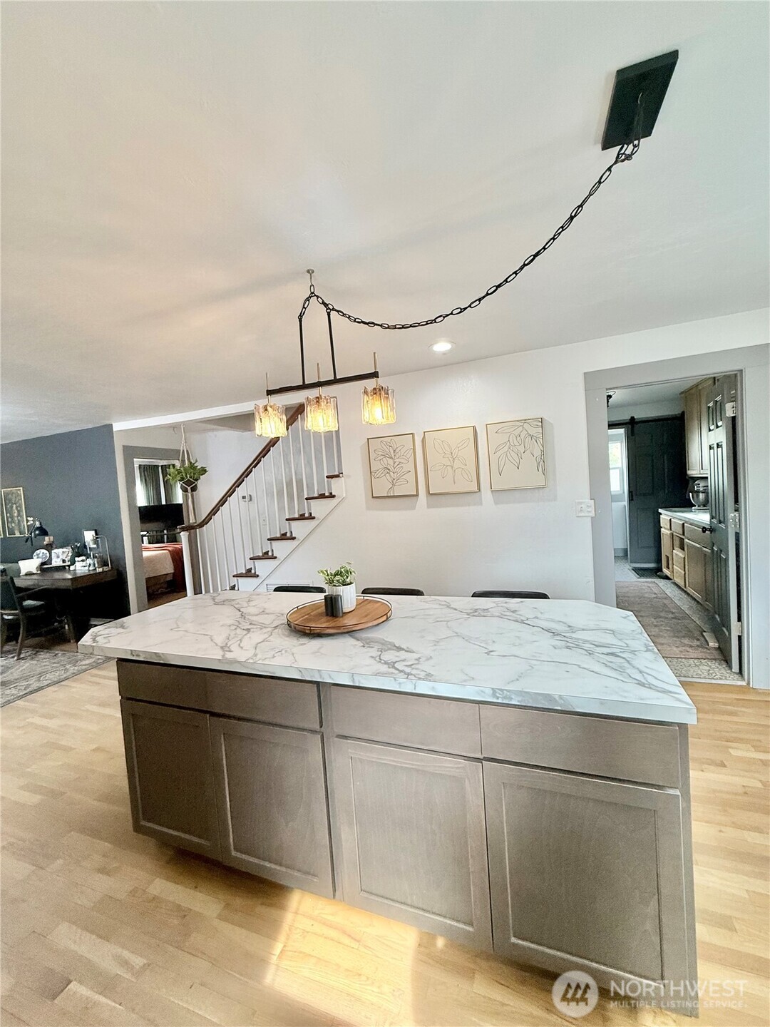 411 Ash Street Property Photo 12