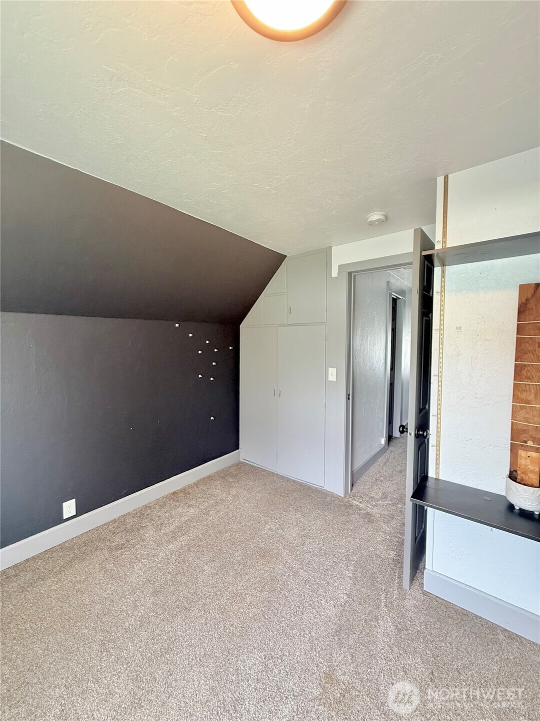 411 Ash Street Property Photo 21