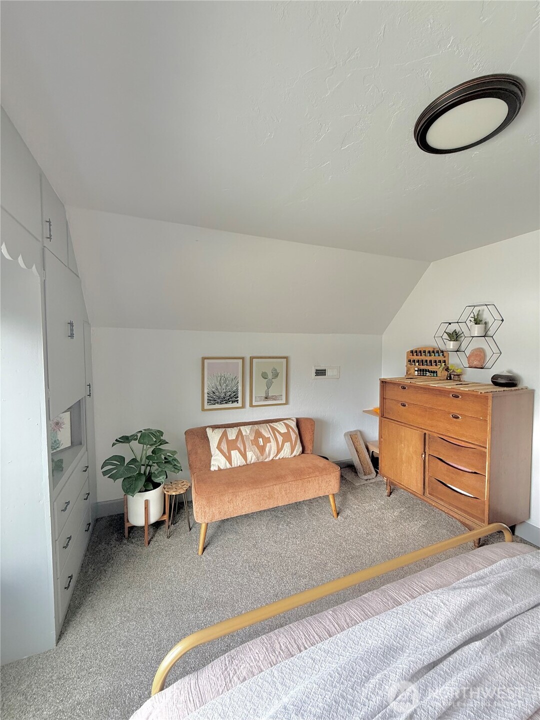 411 Ash Street Property Photo 26