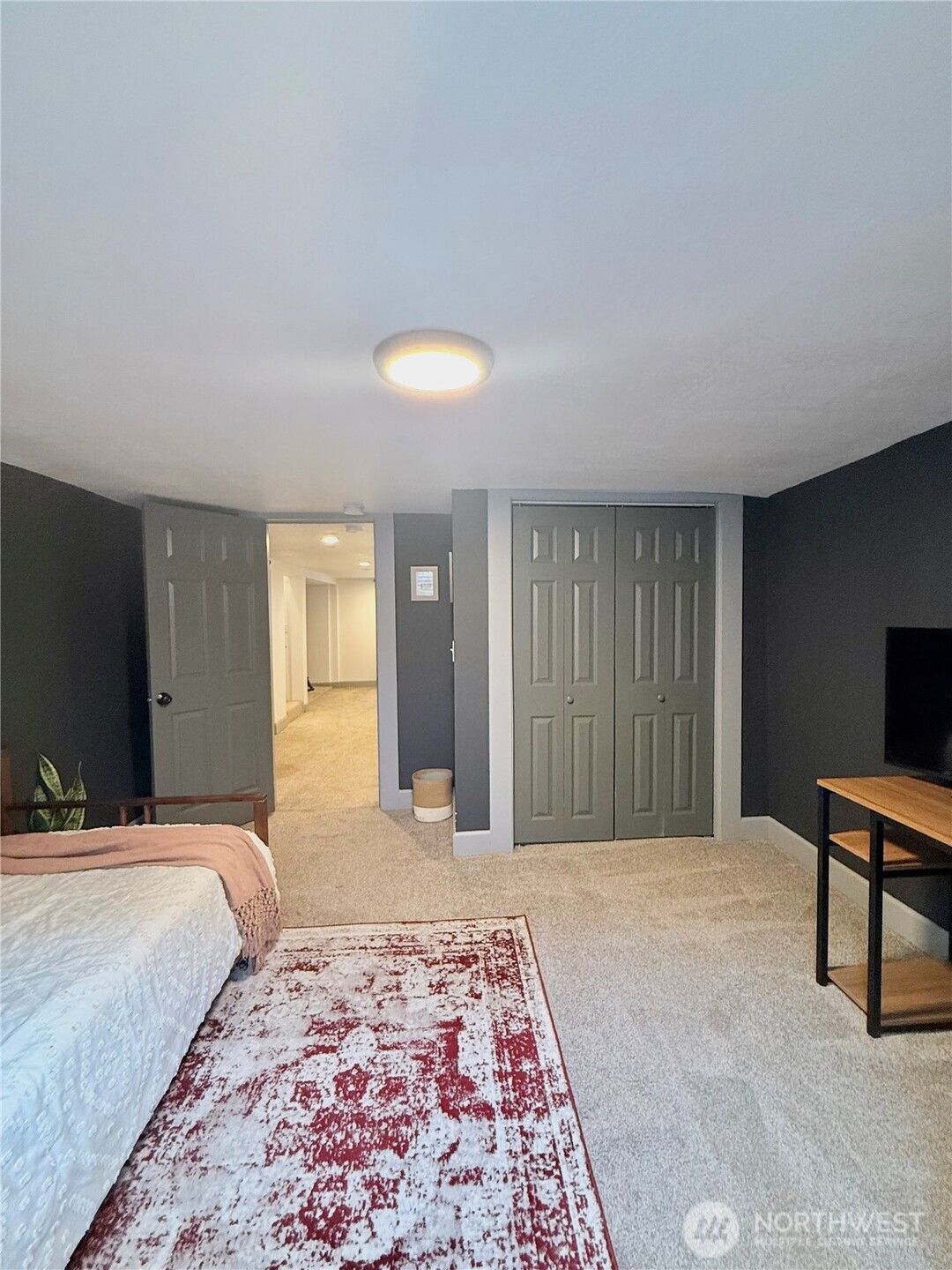 411 Ash Street Property Photo 33
