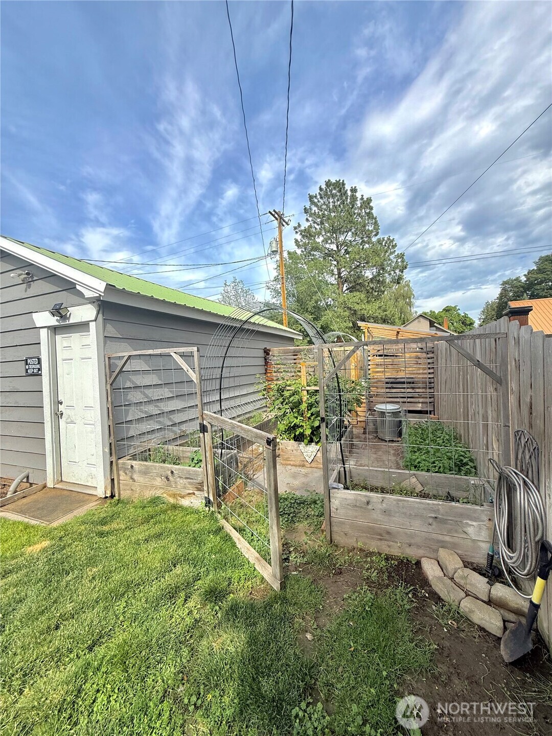 411 Ash Street Property Photo 38