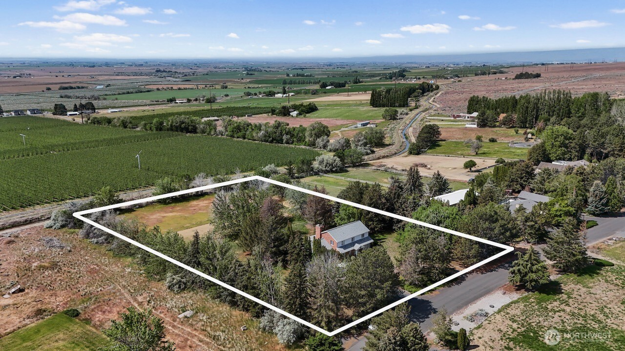 5207 Nw Painted Hills Road Property Photo 3