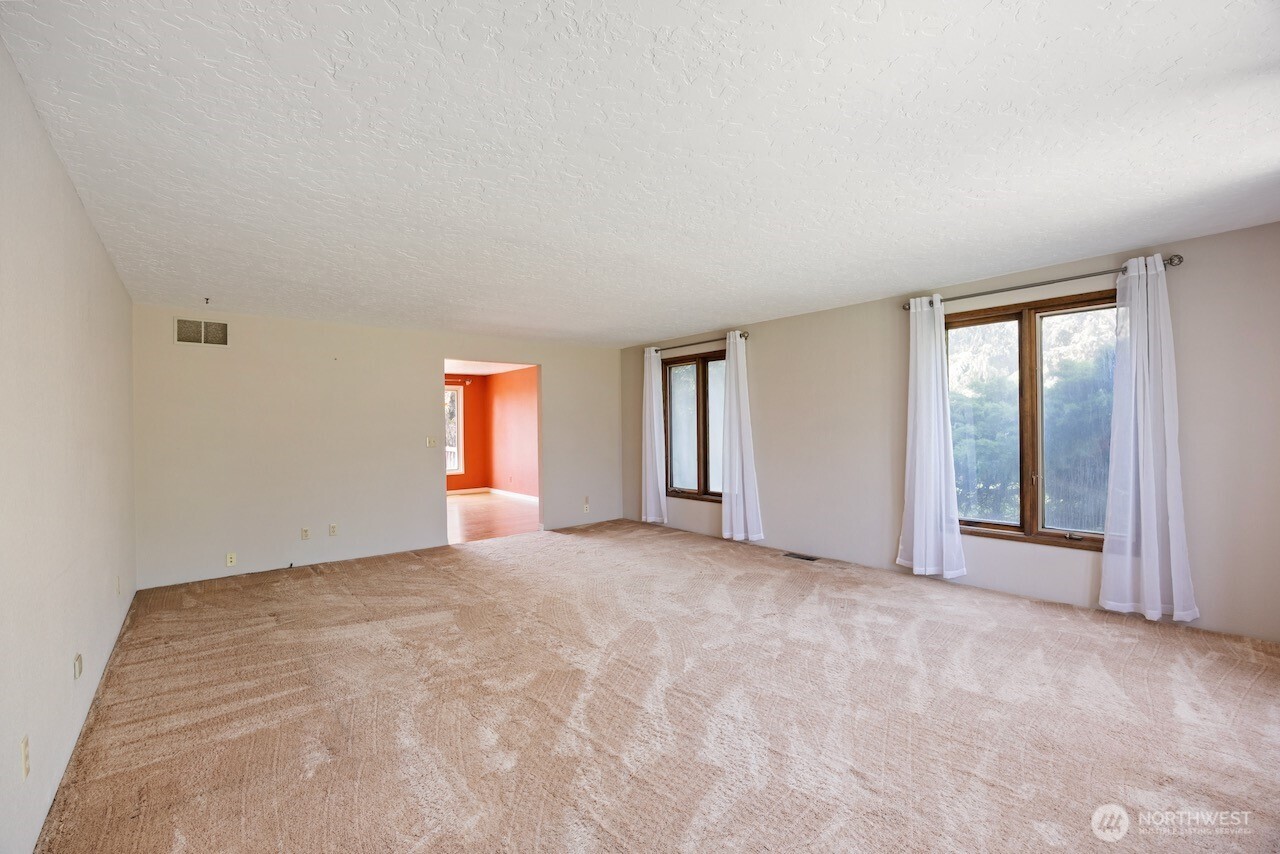 5207 Nw Painted Hills Road Property Photo 10