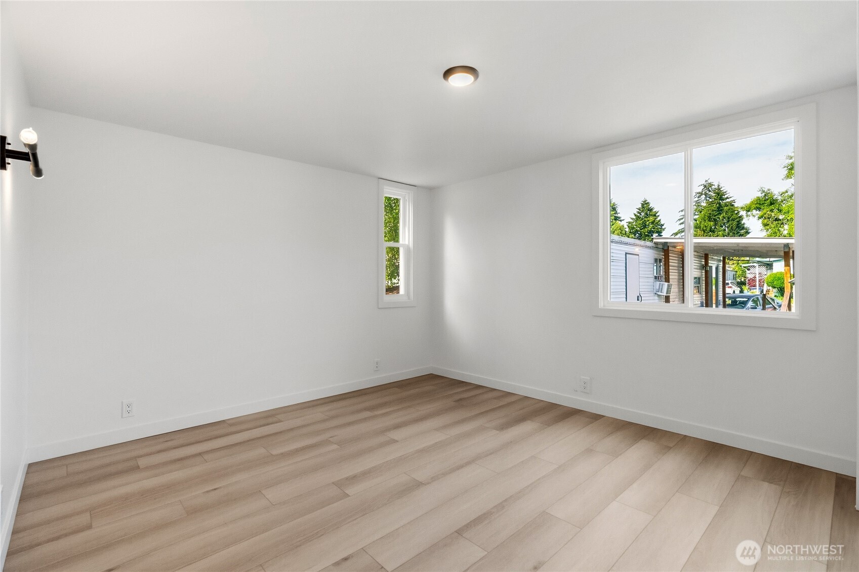 1645 S 272nd Street 56 Property Photo 17