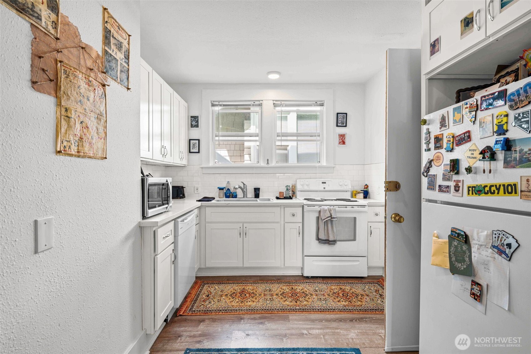 2102 -2108 N Oakes Street Property Photo 17
