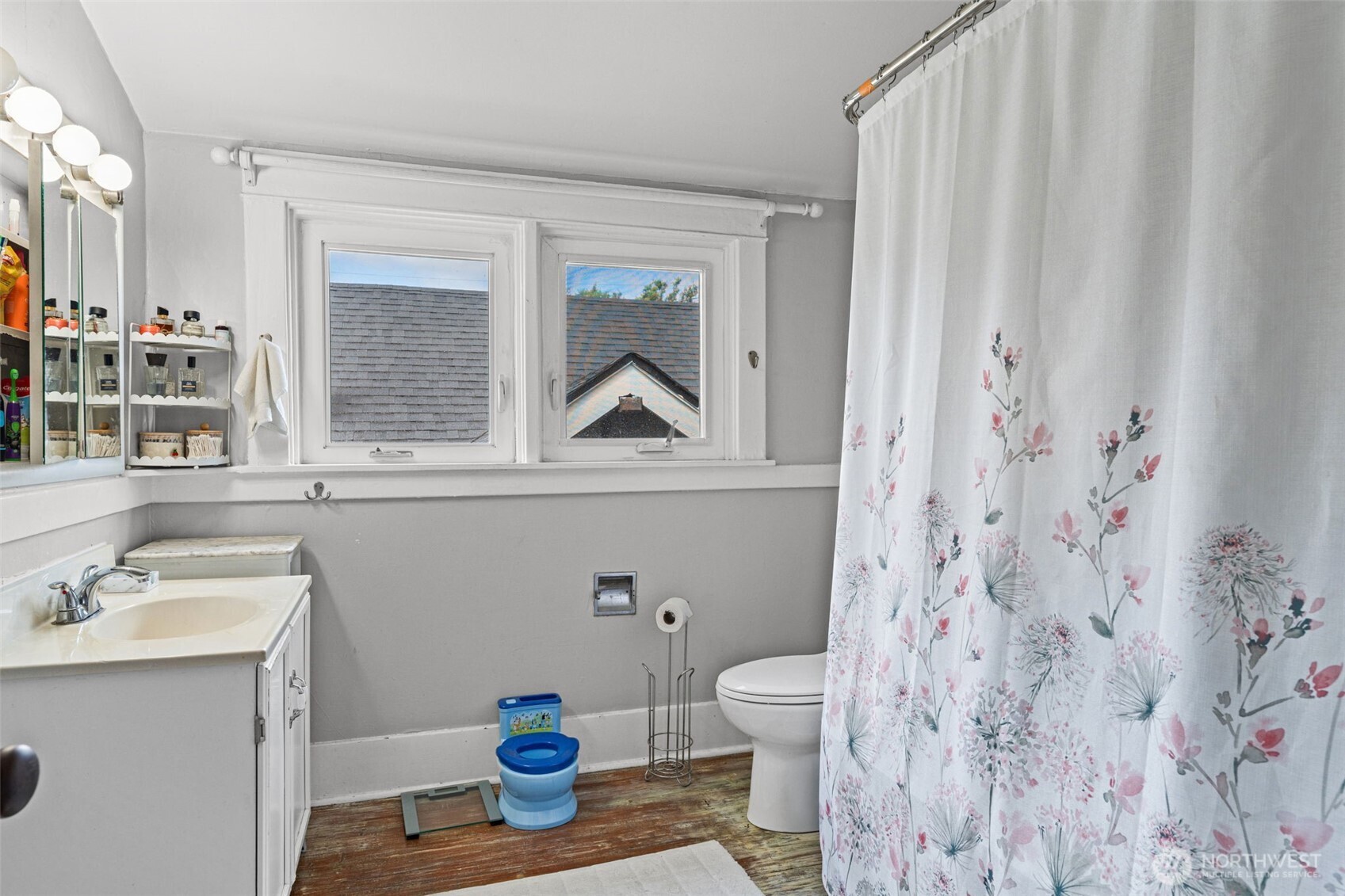 2102 -2108 N Oakes Street Property Photo 26
