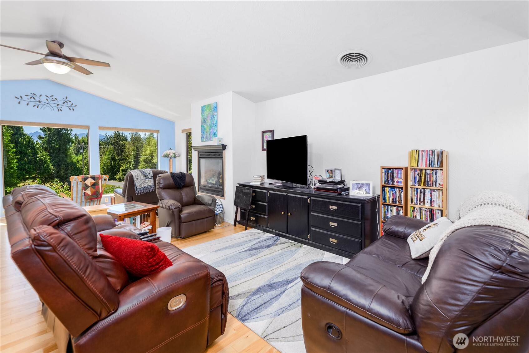 12 Kirner Ridge Lane Property Photo 8