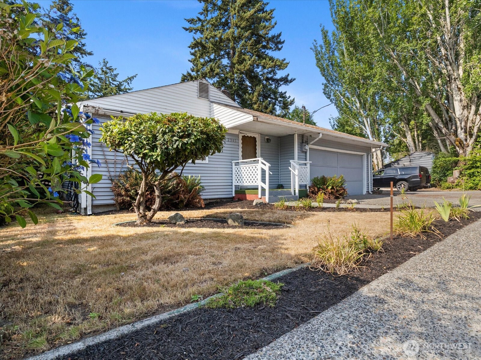 2345 N 130th Street Property Photo 7