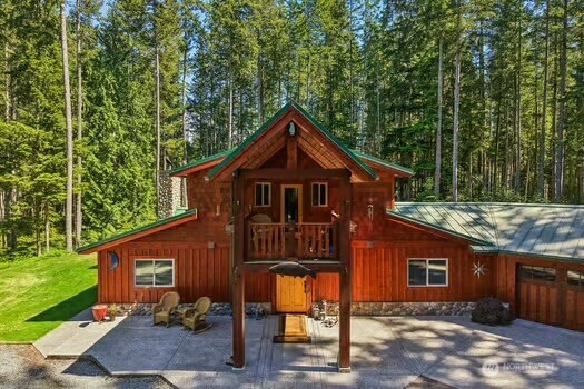 5154 Strider Road Property Photo 2