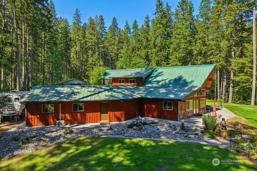 5154 Strider Road Property Photo 6