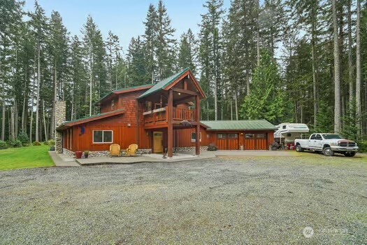 5154 Strider Road Property Photo 7