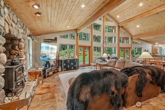 5154 Strider Road Property Photo 12
