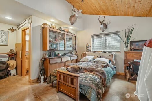 5154 Strider Road Property Photo 17
