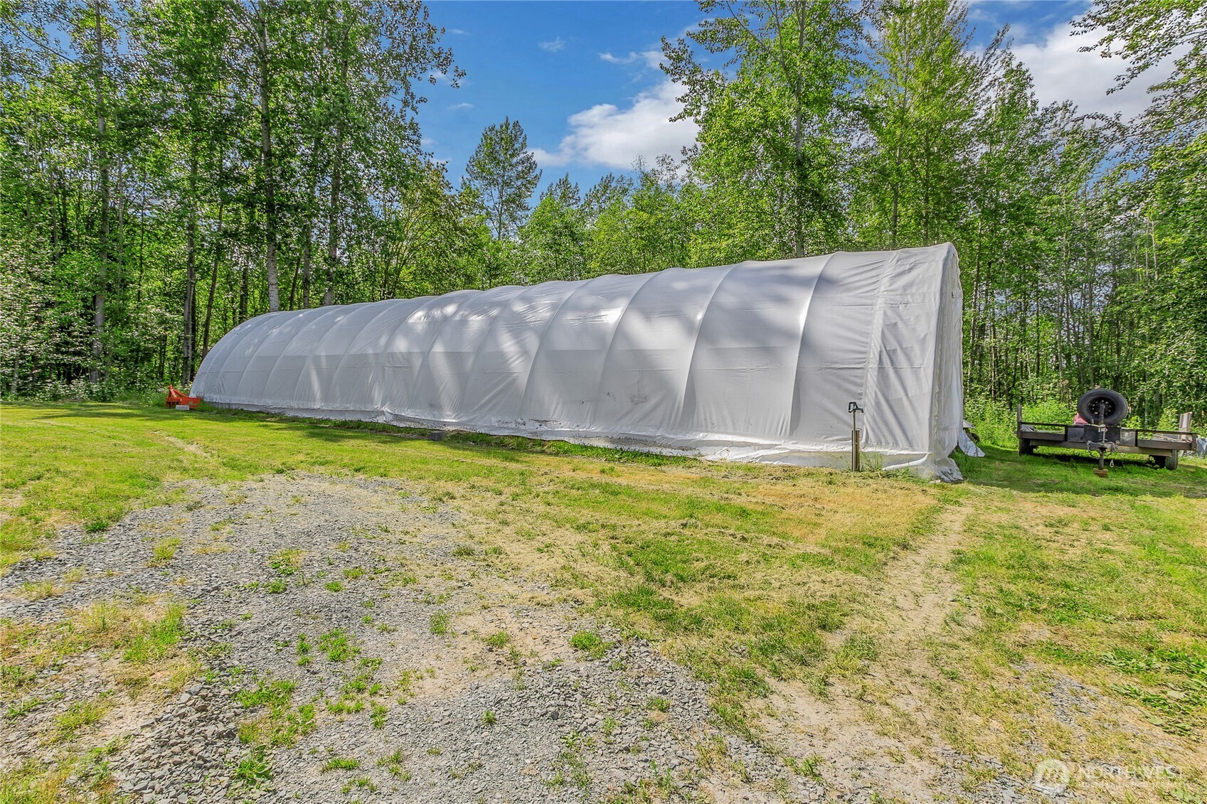 12311 Holtz Road Property Photo 5