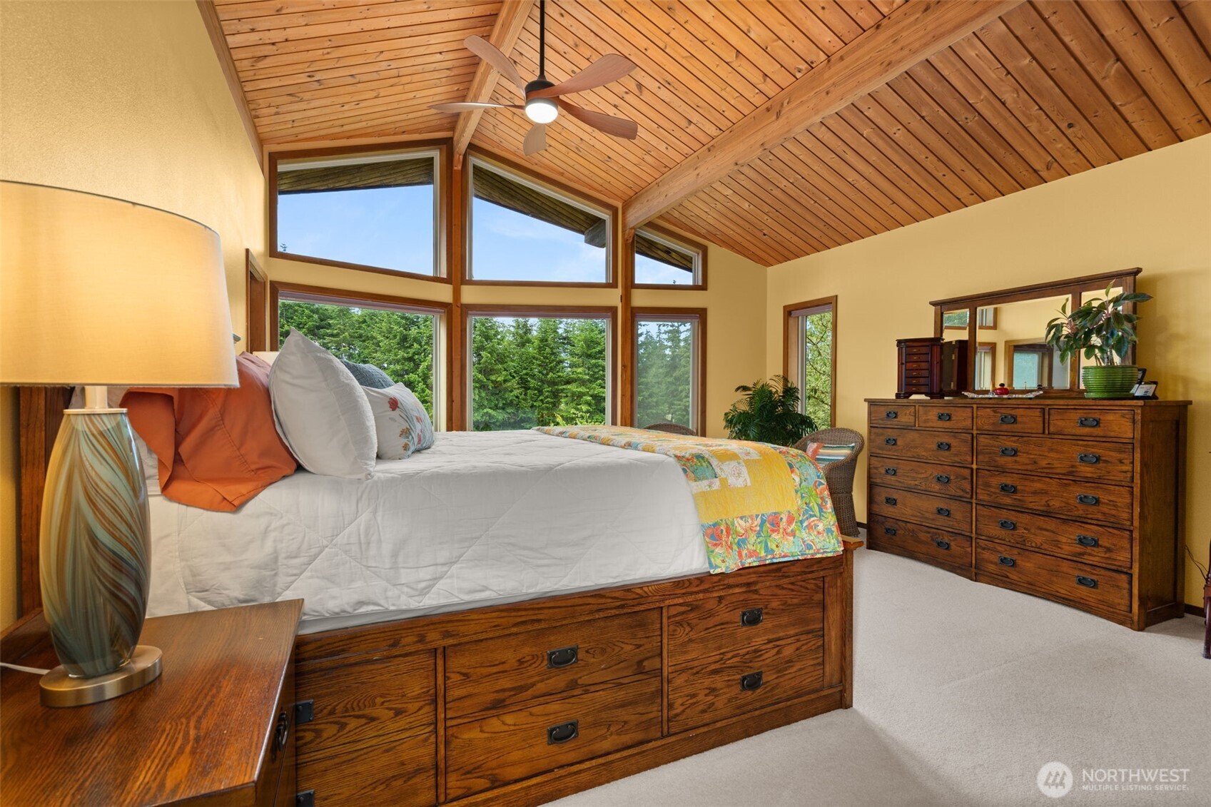 1090 Middle Fork Road Property Photo 11