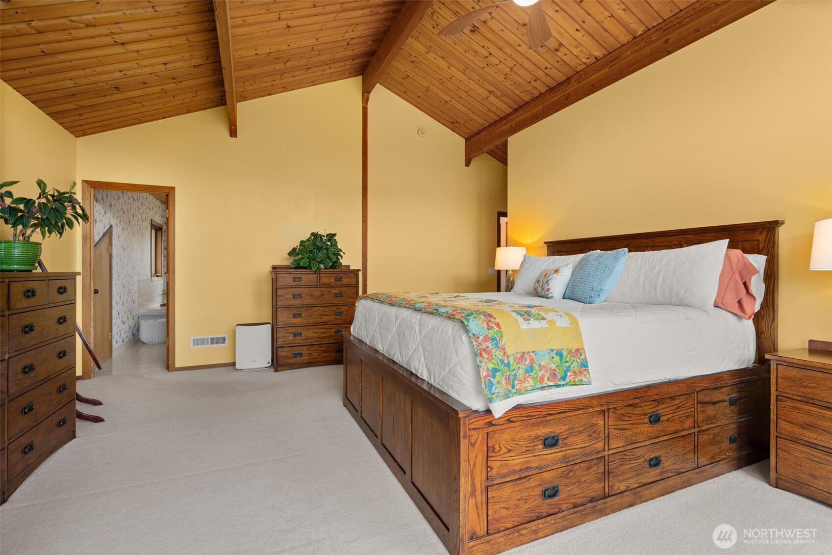 1090 Middle Fork Road Property Photo 13