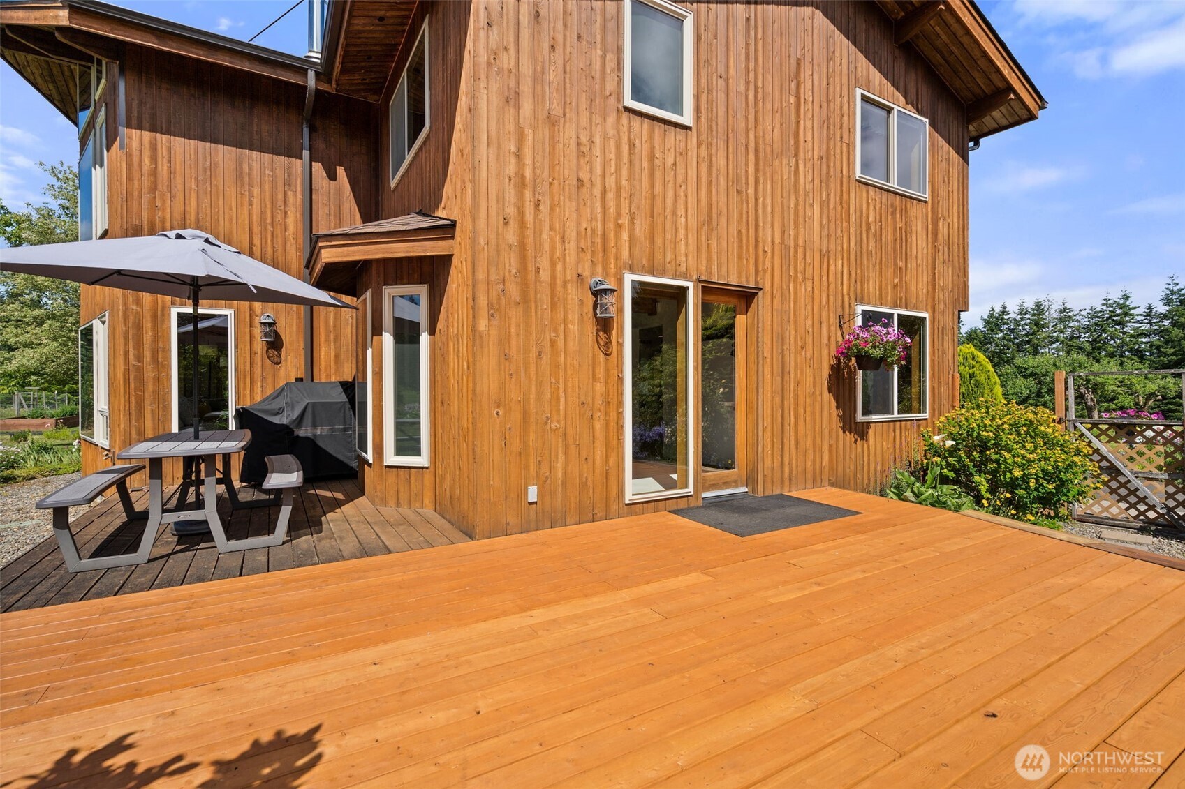 1090 Middle Fork Road Property Photo 22