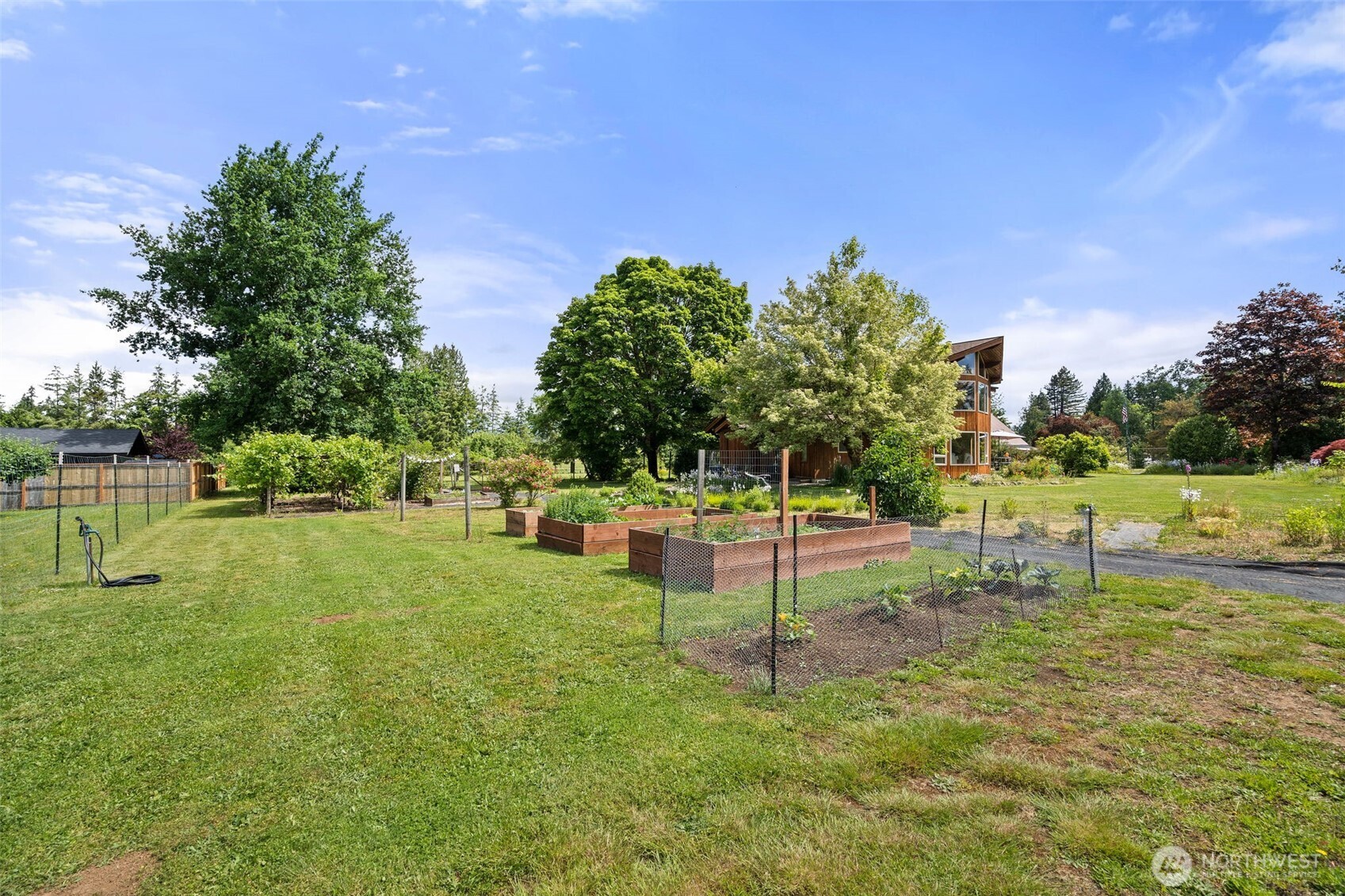 1090 Middle Fork Road Property Photo 26
