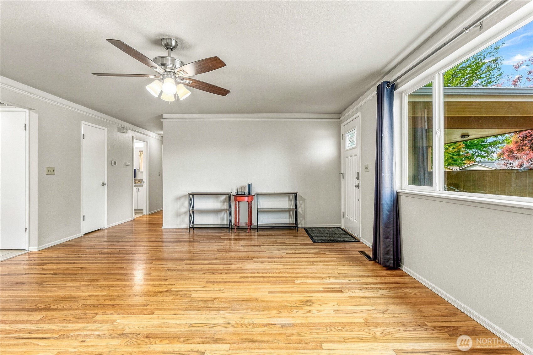 2016 Crawford Drive Property Photo 4