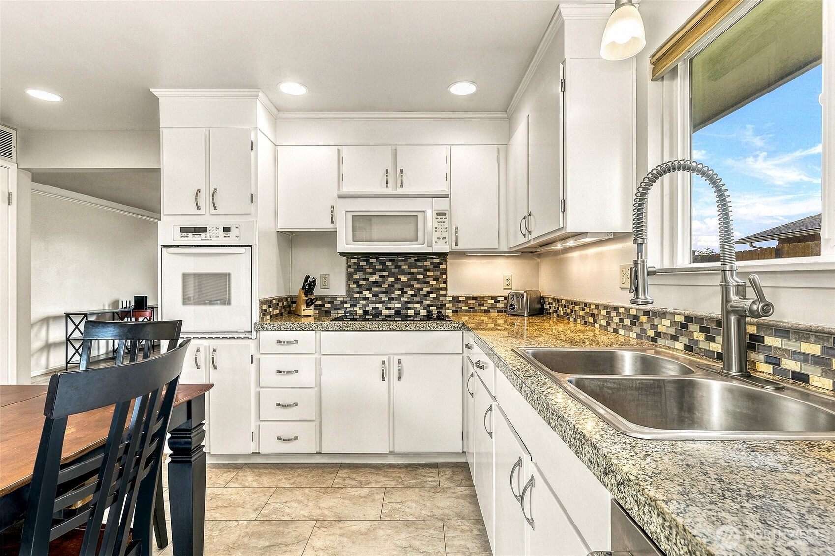 2016 Crawford Drive Property Photo 8