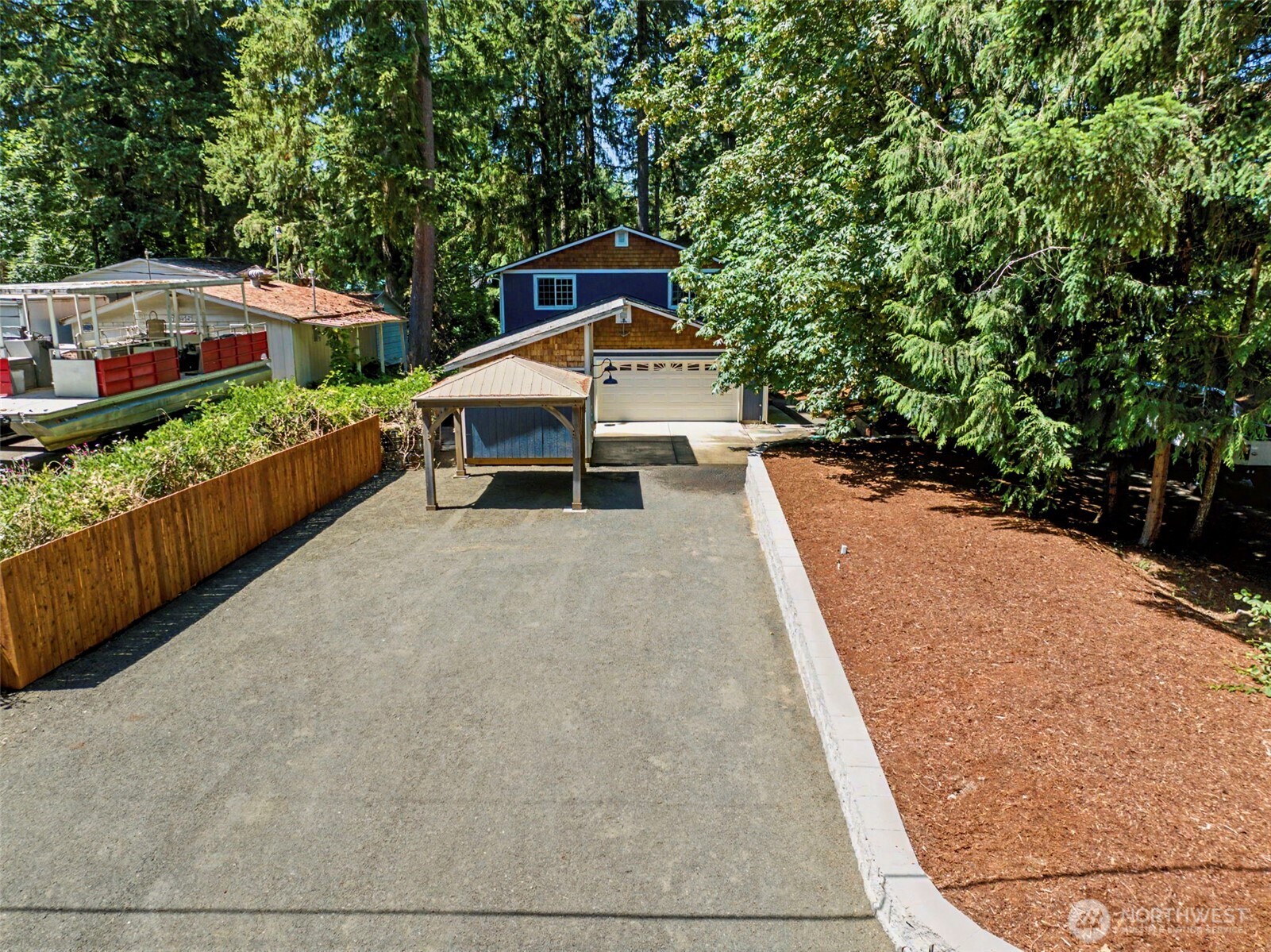 5633 Lake Saint Clair Drive Property Photo 1