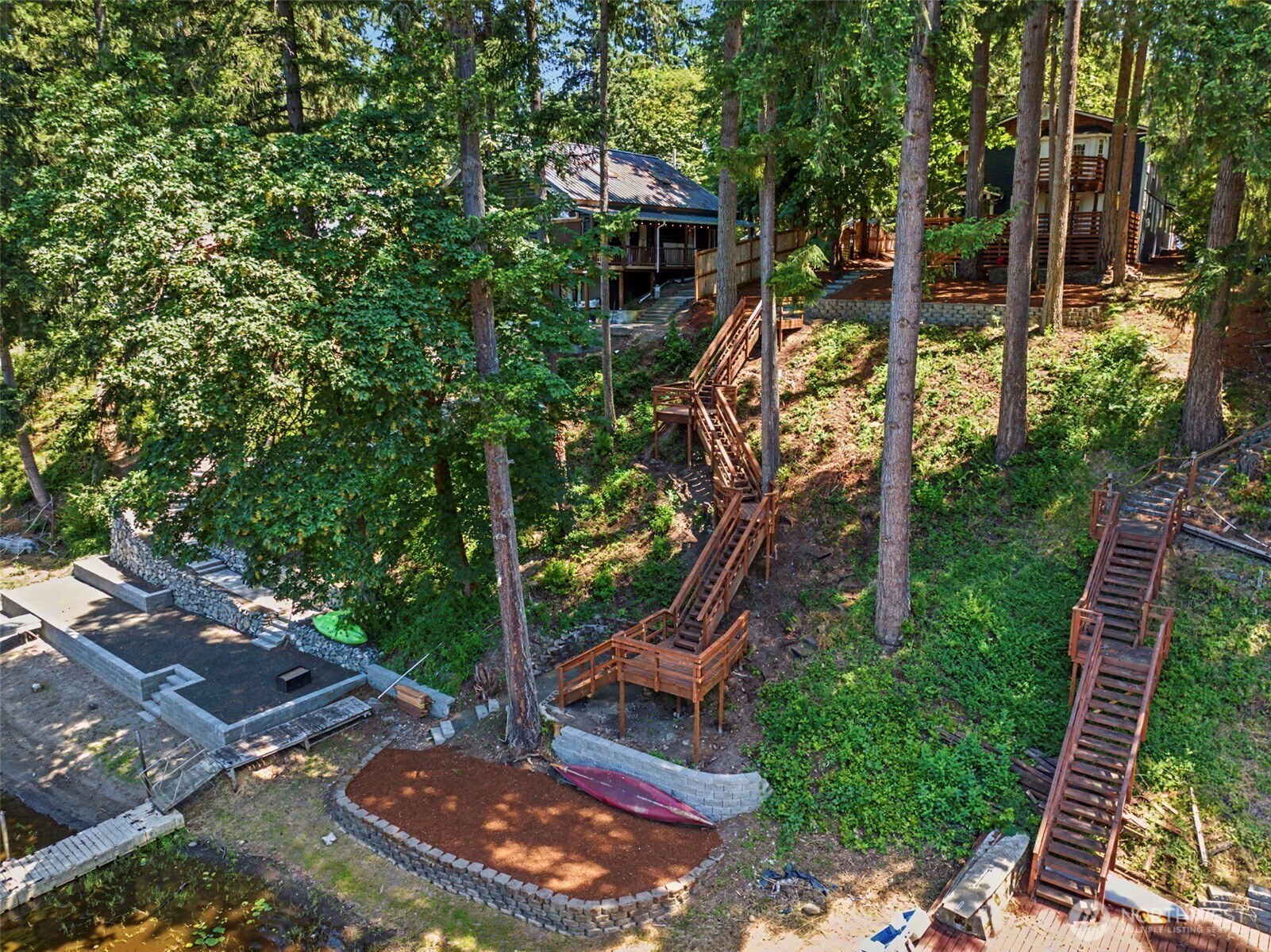 5633 Lake Saint Clair Drive Property Photo 4