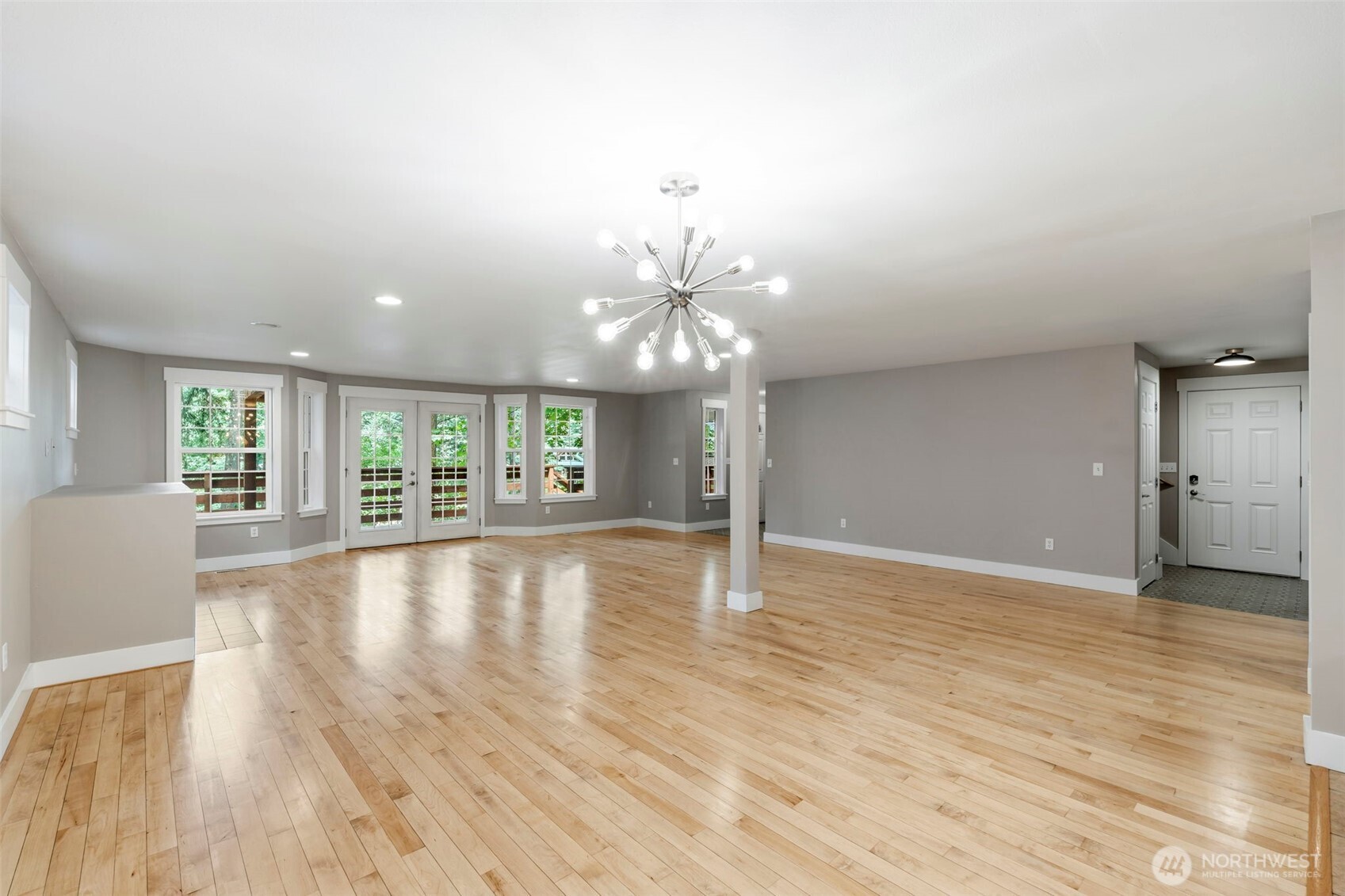 5633 Lake Saint Clair Drive Property Photo 16