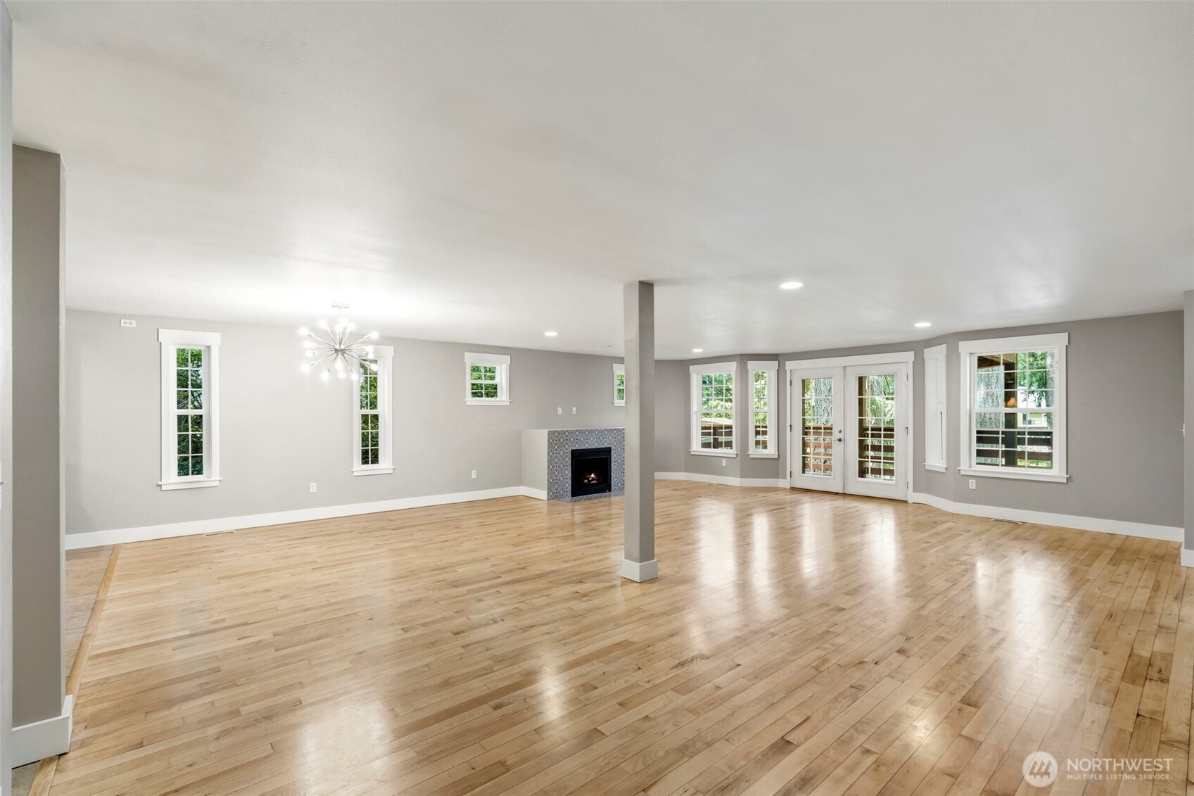 5633 Lake Saint Clair Drive Property Photo 18
