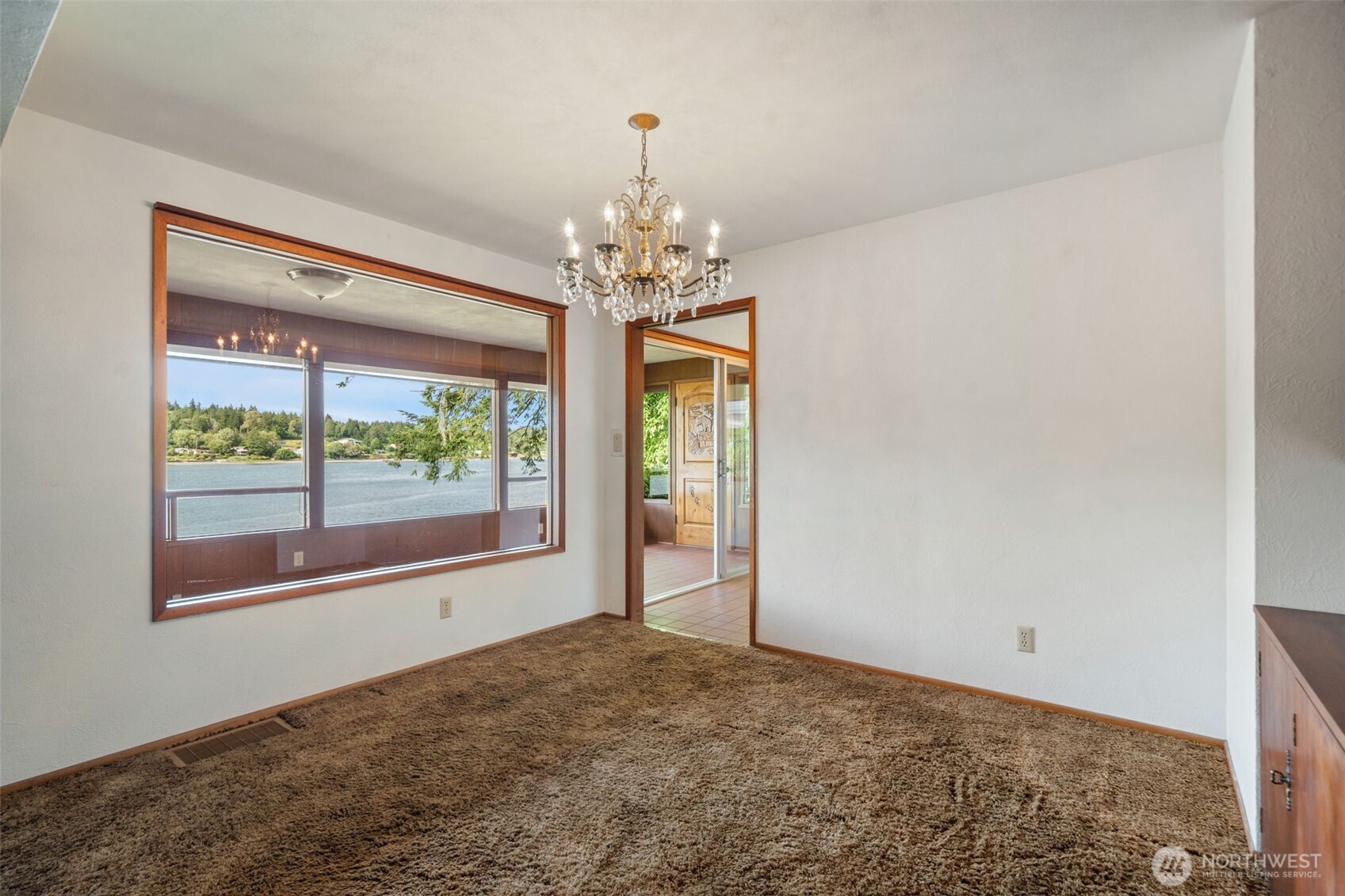 2540992 Property Photo 10