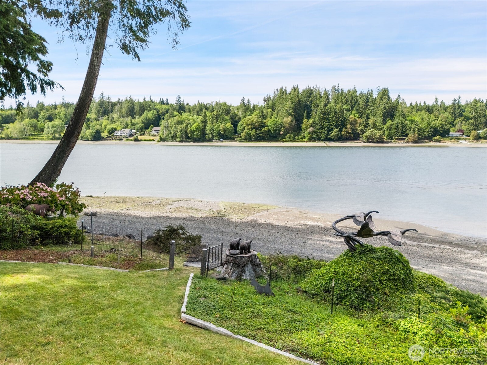 2540992 Property Photo 38