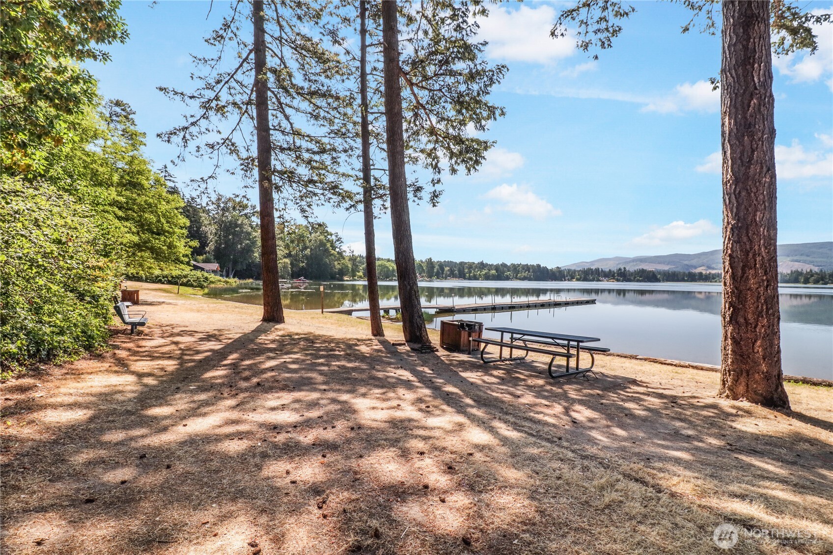 15626 Lindsay Road Property Photo 4