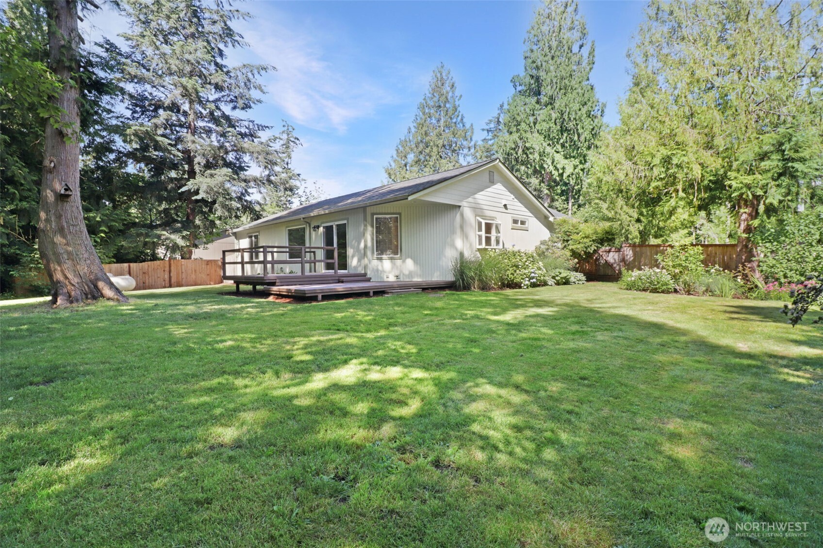 15626 Lindsay Road Property Photo 11