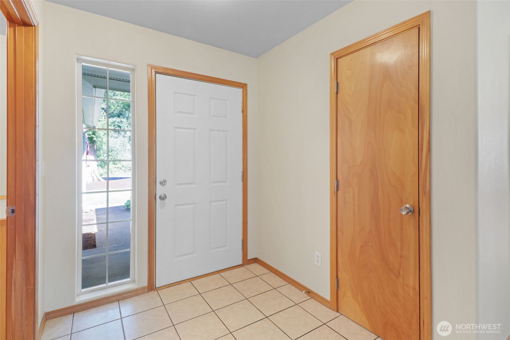15626 Lindsay Road Property Photo 17
