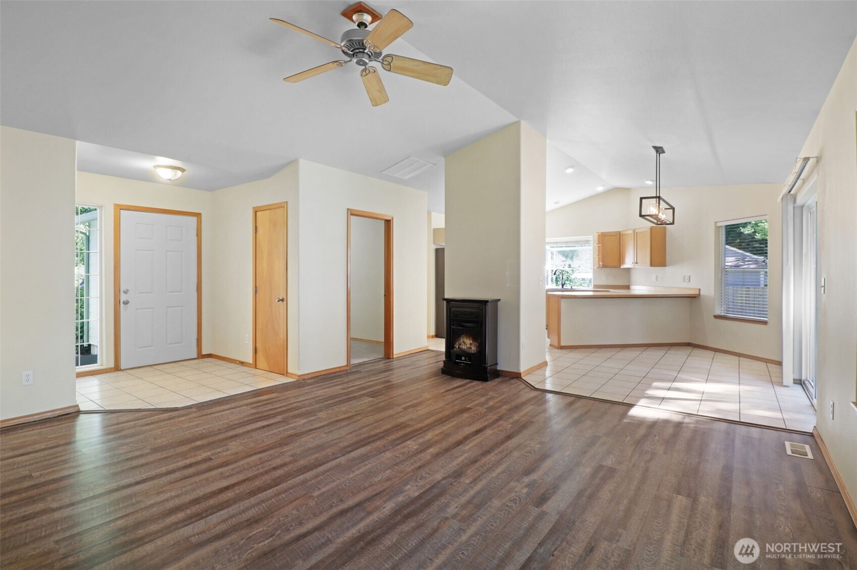 15626 Lindsay Road Property Photo 21