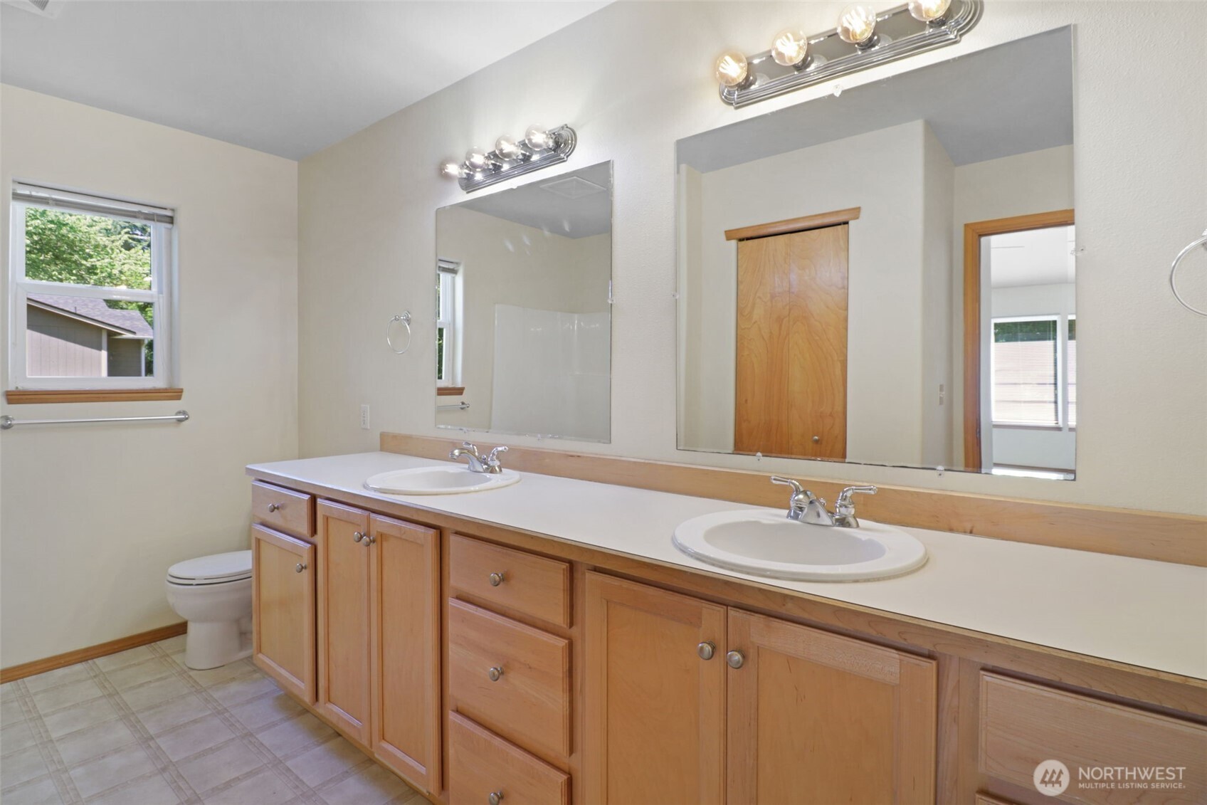 15626 Lindsay Road Property Photo 30