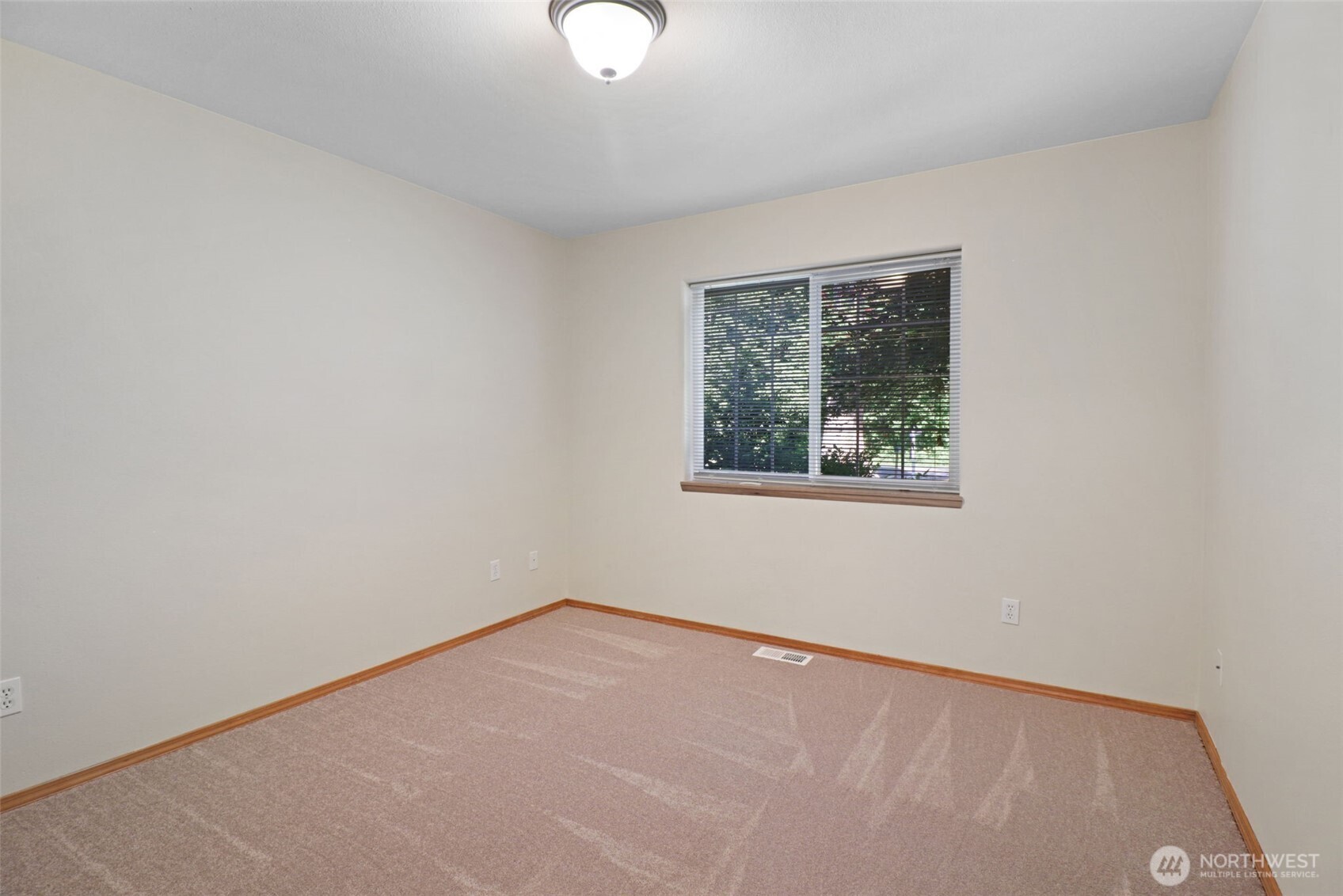15626 Lindsay Road Property Photo 33