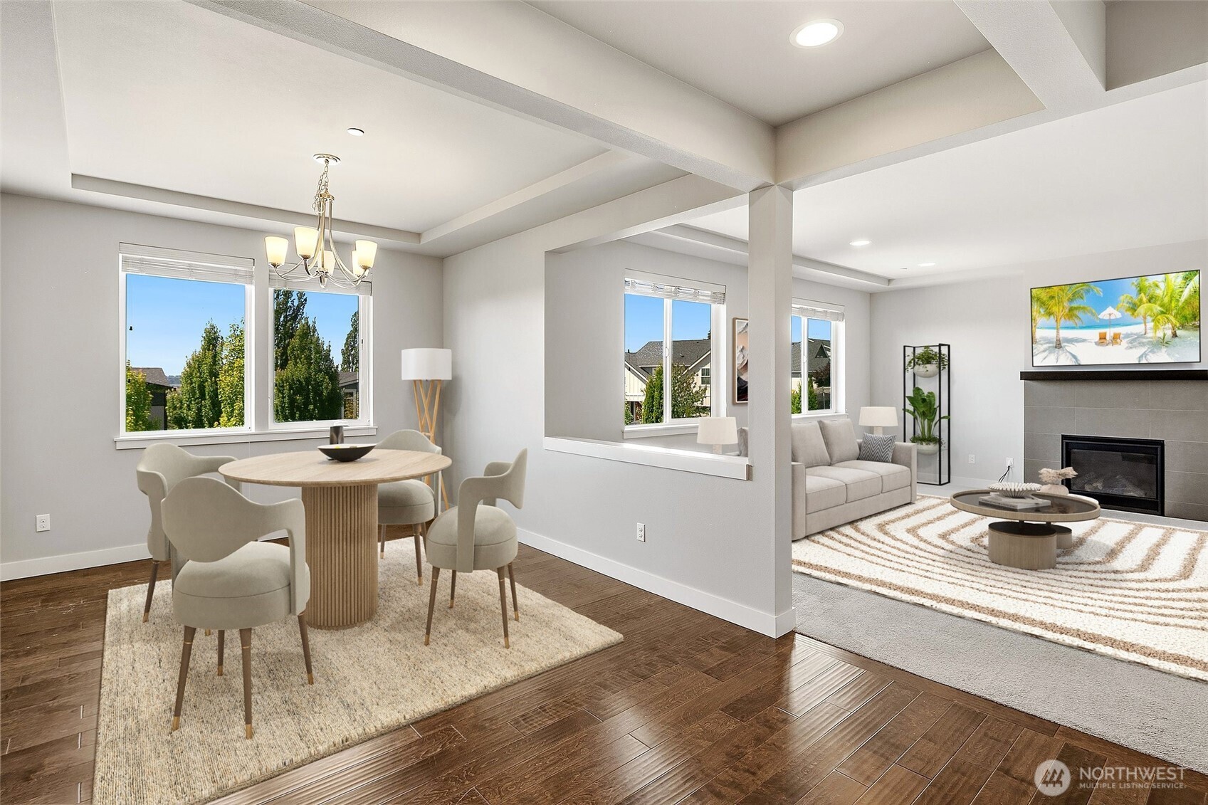 6028 37th Place Property Photo 8