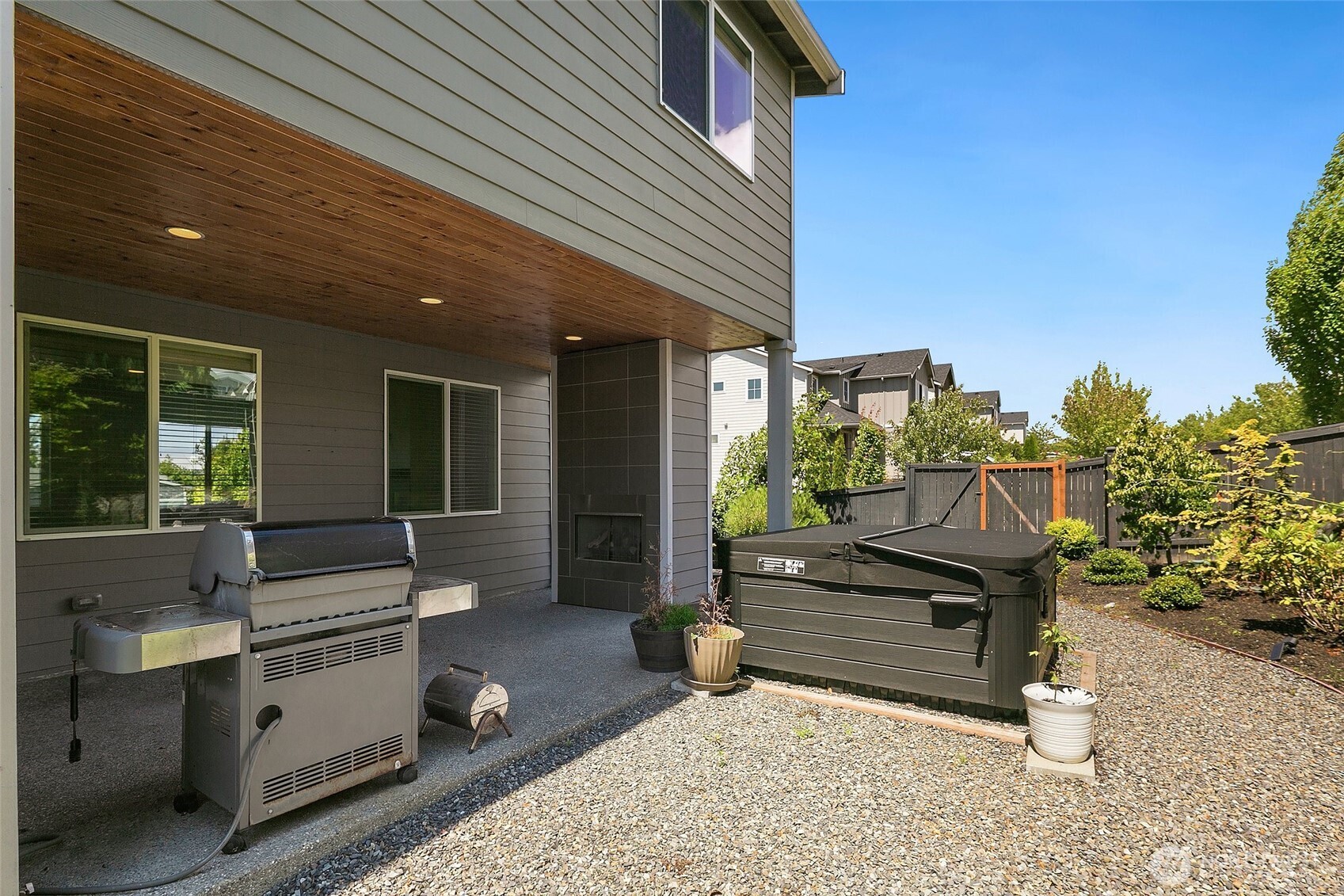 6028 37th Place Property Photo 35