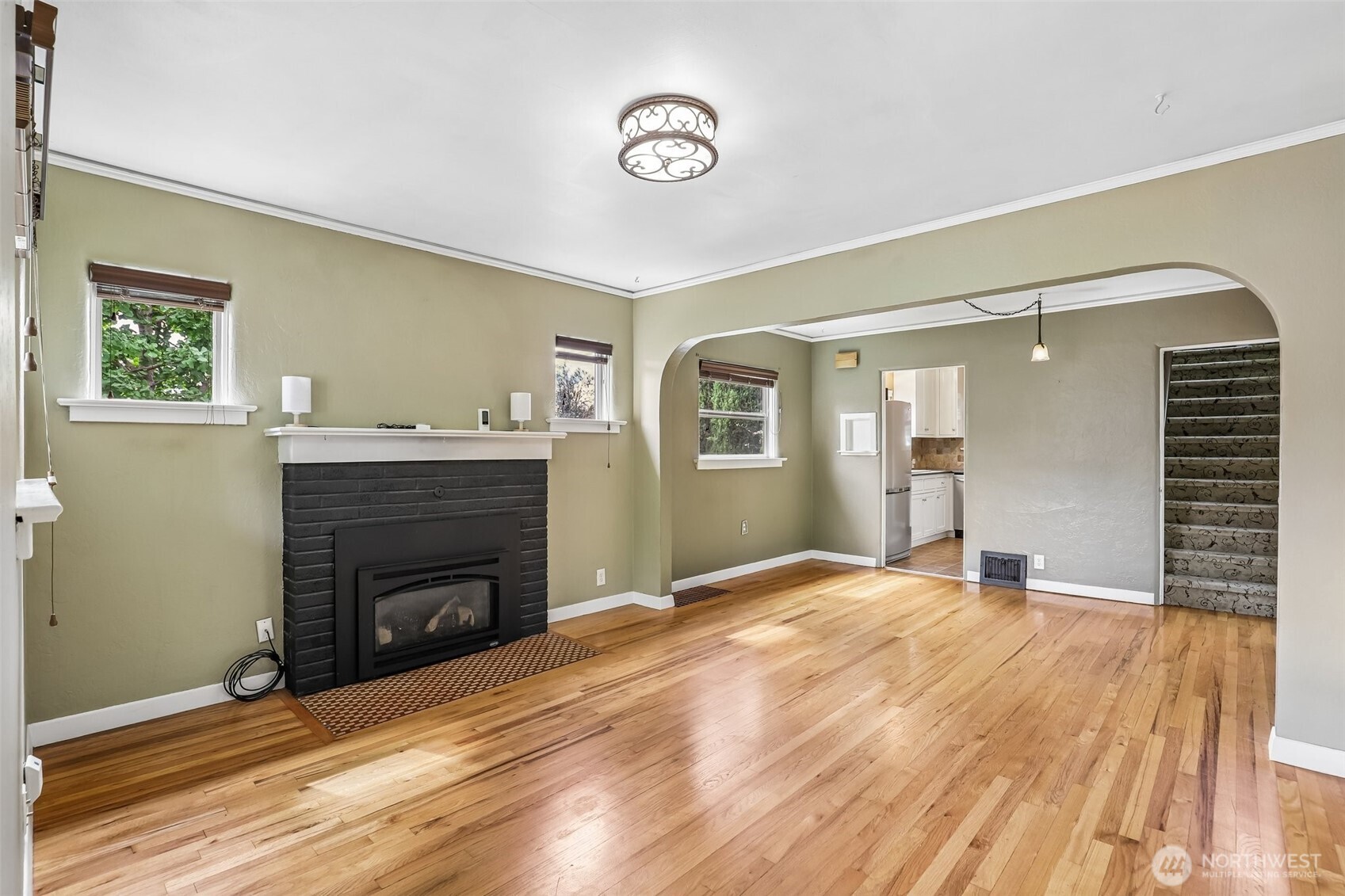 4100 Creston Avenue Property Photo 6