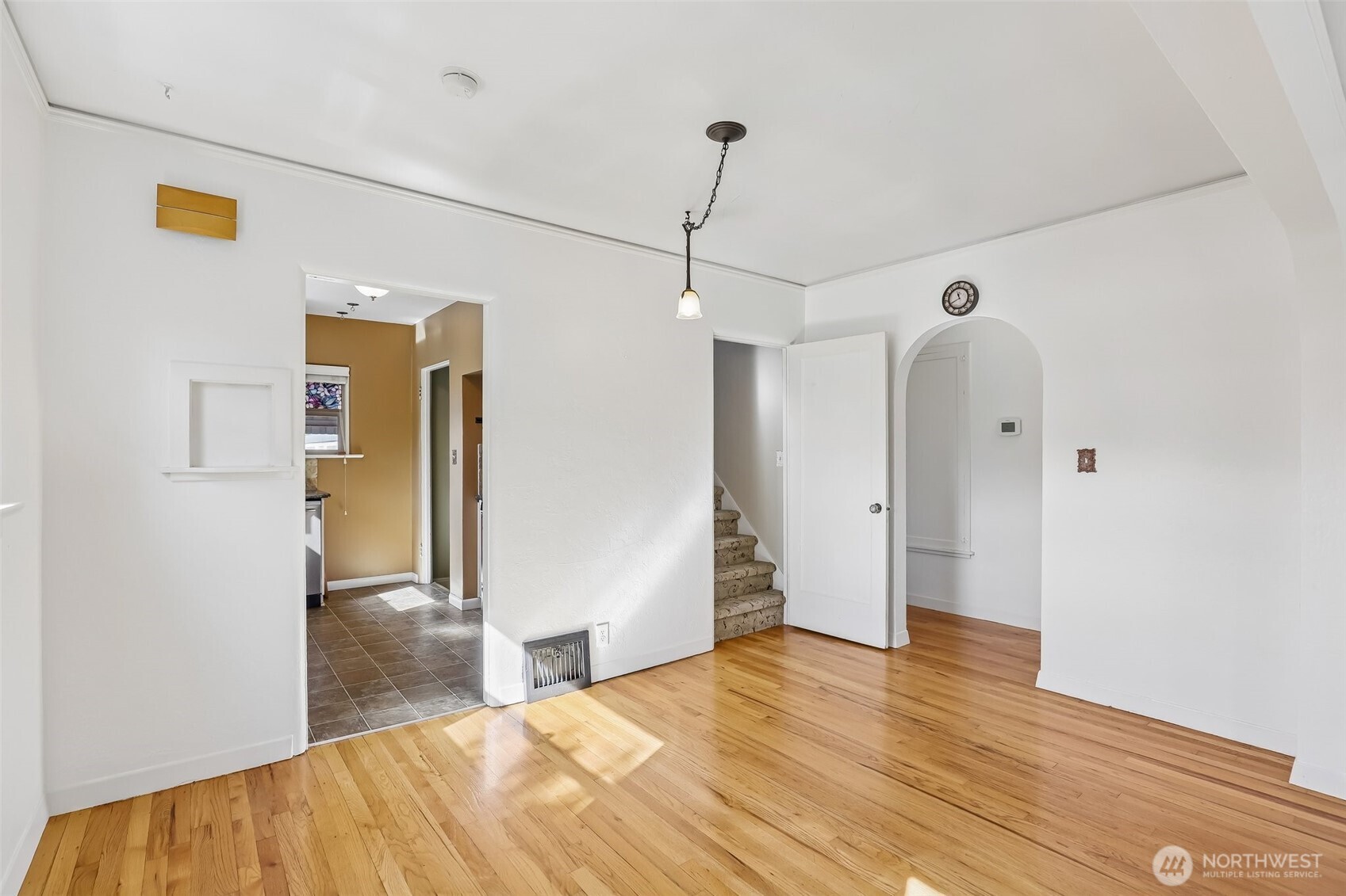 4100 Creston Avenue Property Photo 9