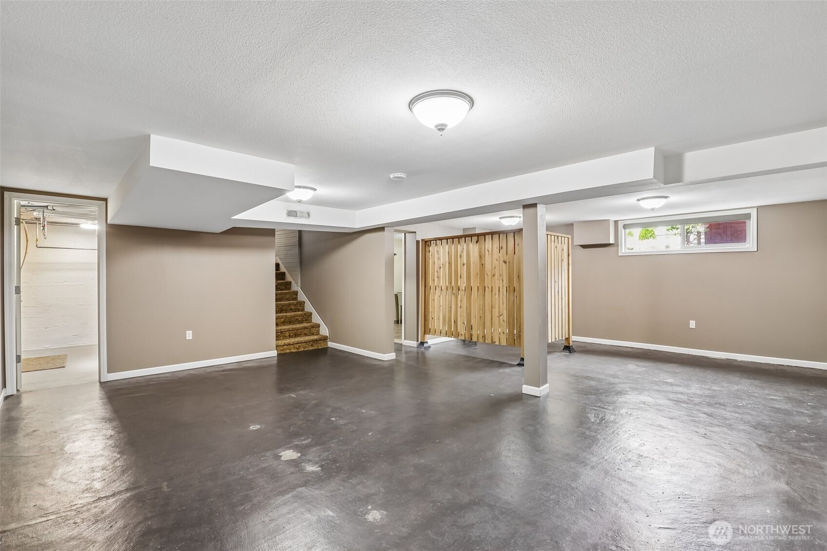 4100 Creston Avenue Property Photo 23
