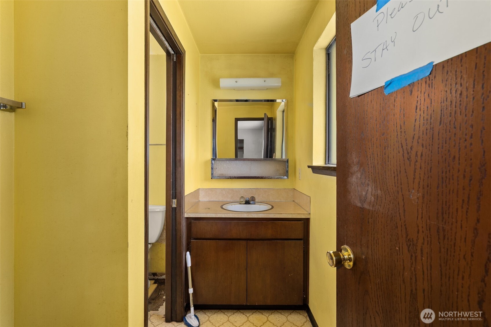 7126 80th Street Property Photo 15