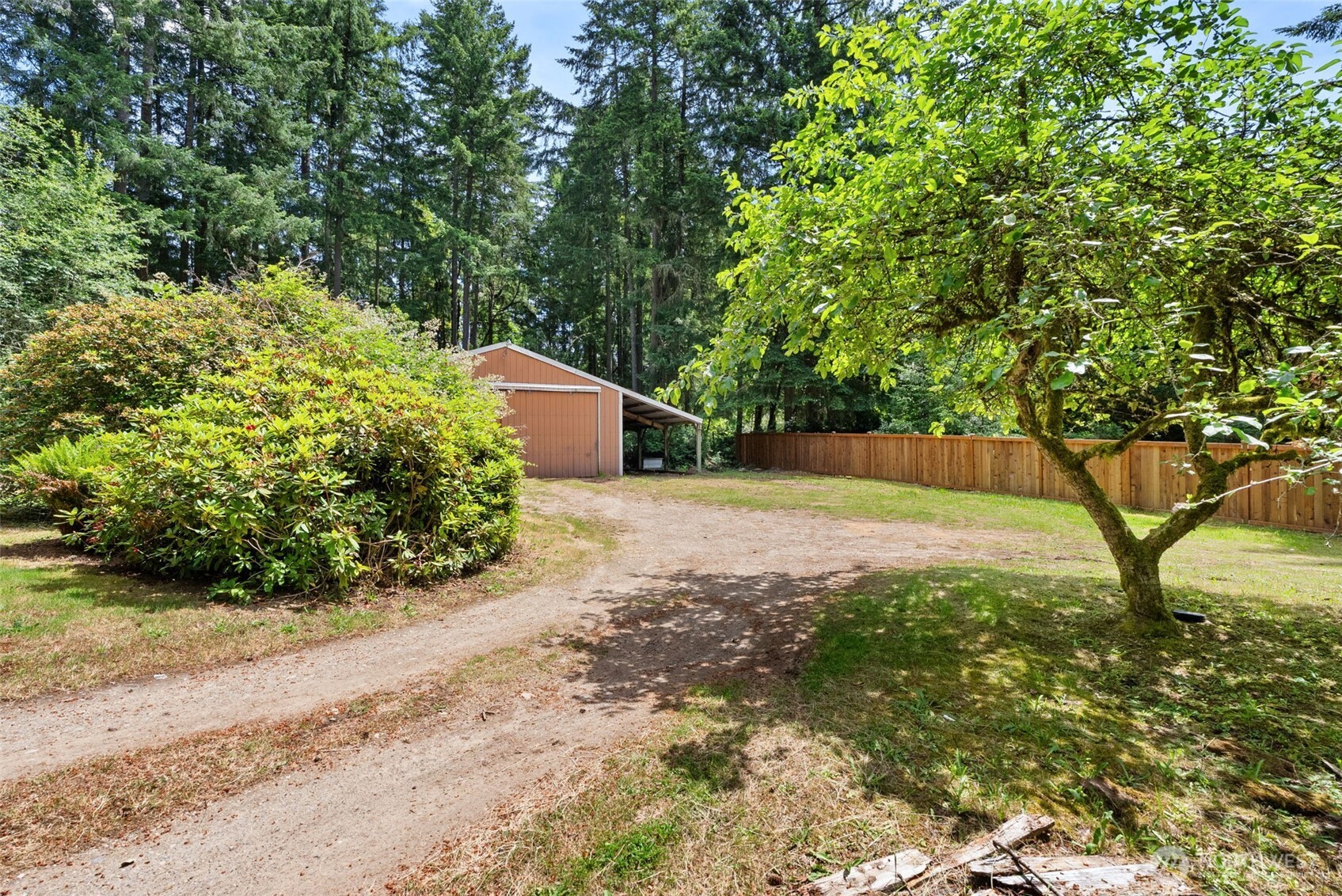 7126 80th Street Property Photo 26